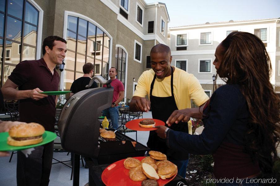 Staybridge Suites Oklahoma City By Ihg Εστιατόριο φωτογραφία