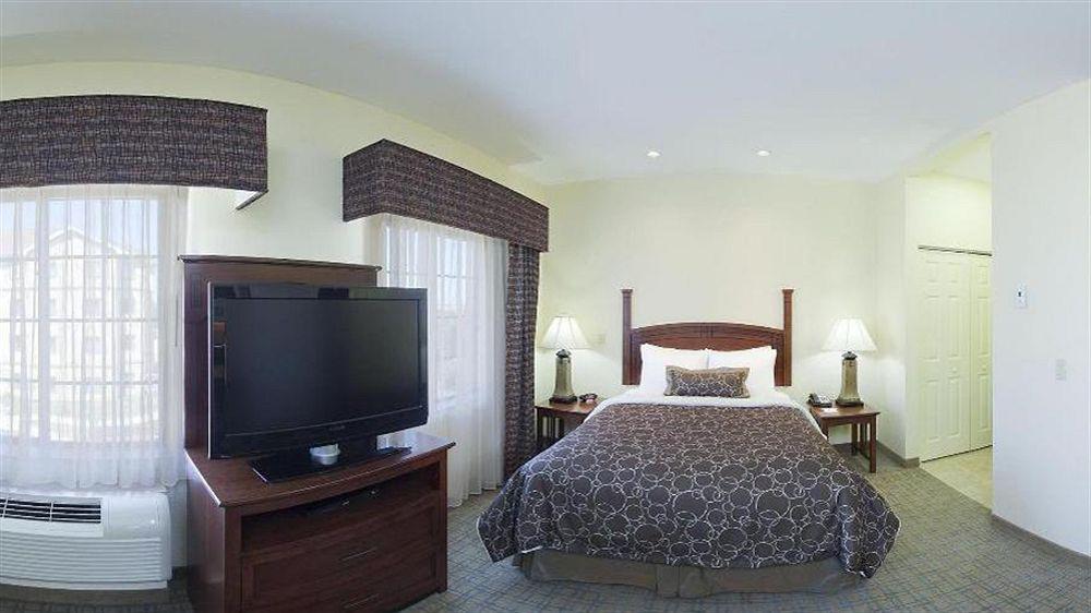 Staybridge Suites Oklahoma City By Ihg Εξωτερικό φωτογραφία